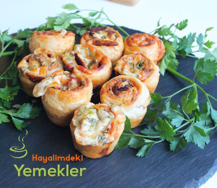 milföylü rulo börekcikler