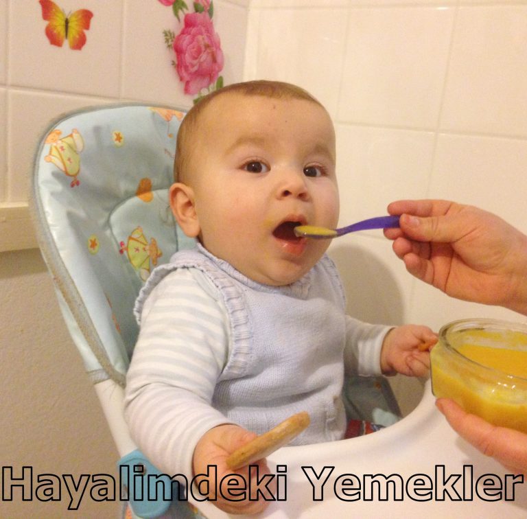 Bebekler için Şehriyeli Bal Kabağı Çorbası