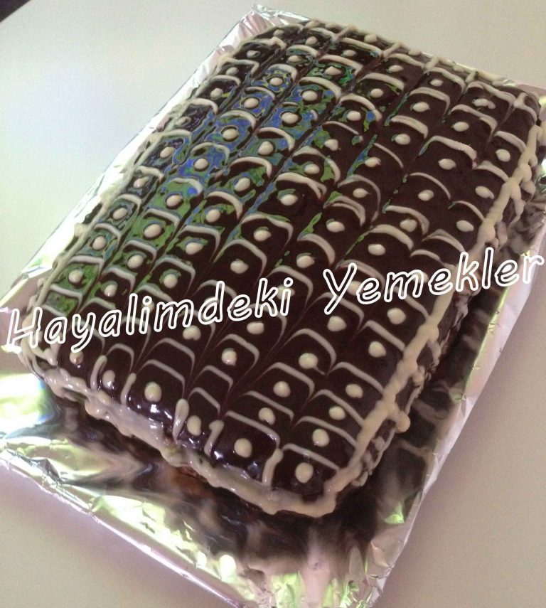 Pasta Kremalı Çikolatalı Pasta