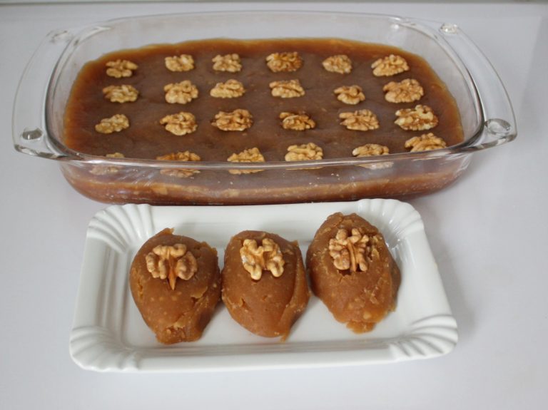 Un Helvası Nasıl Yapılır