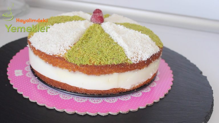 Kremalı İrmikli Pasta