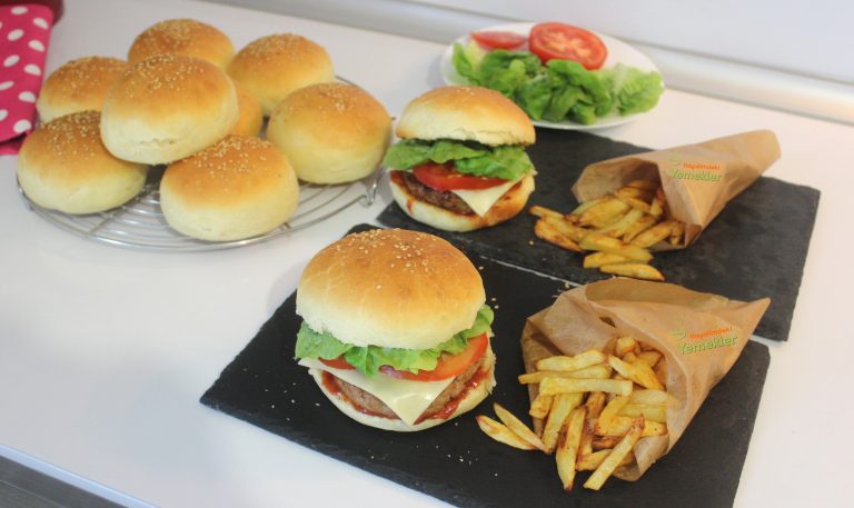 Hamburger Tarifi / Hamburger Ekmeği ve Köftesi Nasıl Yapılır