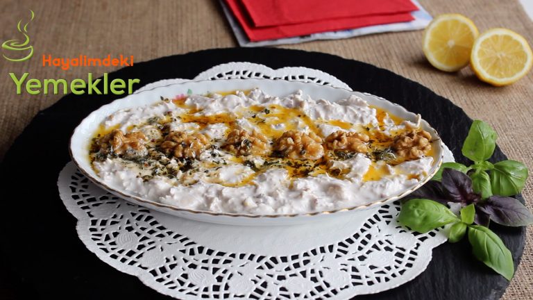 Yoğurtlu Tavuk Salatası