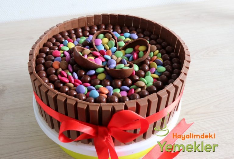 Bol Çikolatalı Kitkat Pasta Tarifi
