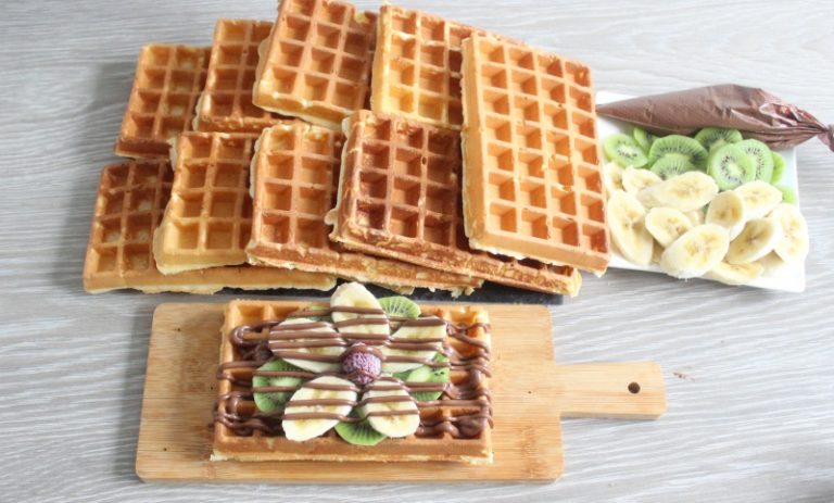 ORJİNAL WAFFLE TARİFİ / Waffle Nasıl Yapılır ?