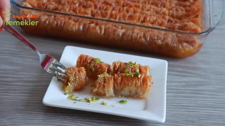 Hazır Yufka ile Kolay Burma Tatlısı