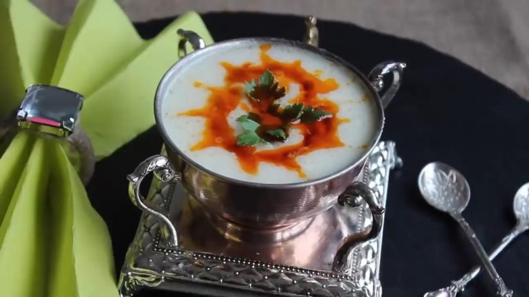 Terbiyeli Tavuk Çorbası Tarifi