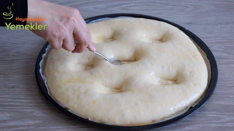 HAMURUNU AKŞAM YAP KAHVALTIYA EN KOLAYINDAN HAZIRLA ✅ EN KOLAY VE YUMUŞAK EKMEK TARİFİ 💯EVDE EKMEK