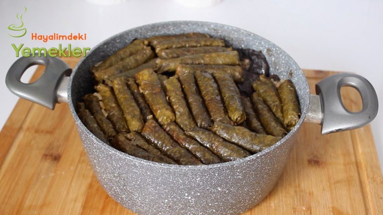 Etli Yaprak Sarma ve Kuru Patlıcan Dolması Karışık – Etli Sarma Nasıl Yapılır/Hayalimdeki Yemekler