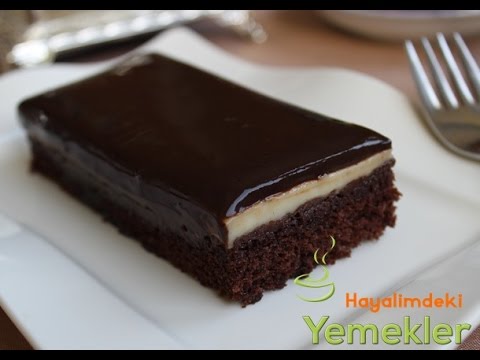 Pudingli Çikolata Soslu Kek Tarifi