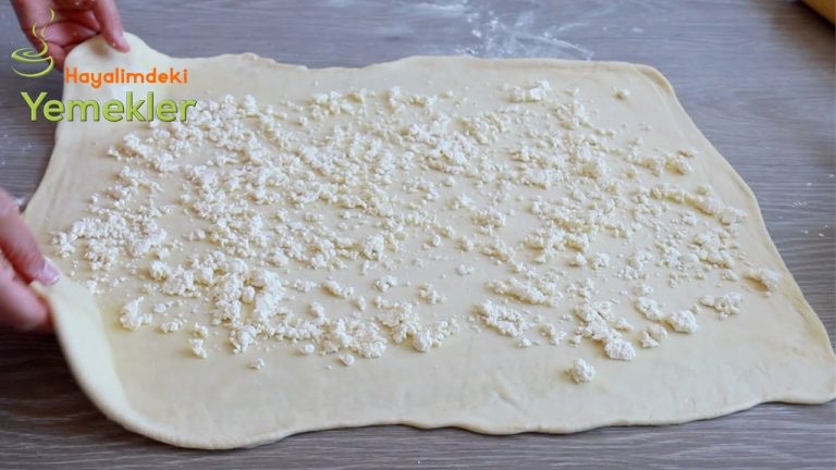 SAHURA MAYASIZ HAMURDAN TEK TEK UĞRAŞMADIM KATLARI SAYILAN MUHTEŞEM BÖREK  ✅  PEYNİRLİ KATMER BÖREK💯